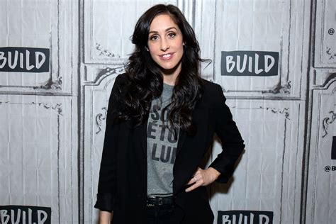 Workin Moms Star Catherine Reitman Gets。